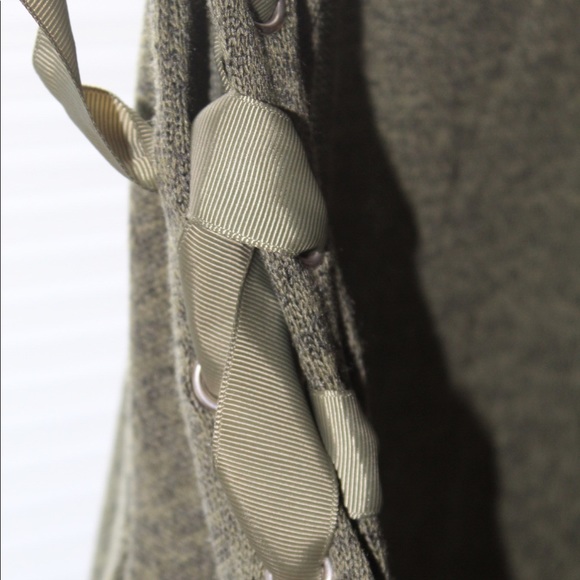 True Craft Cold-Shoulder Ribbon Sweater - Picture 3 of 4